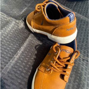 Causal Shoes size 10